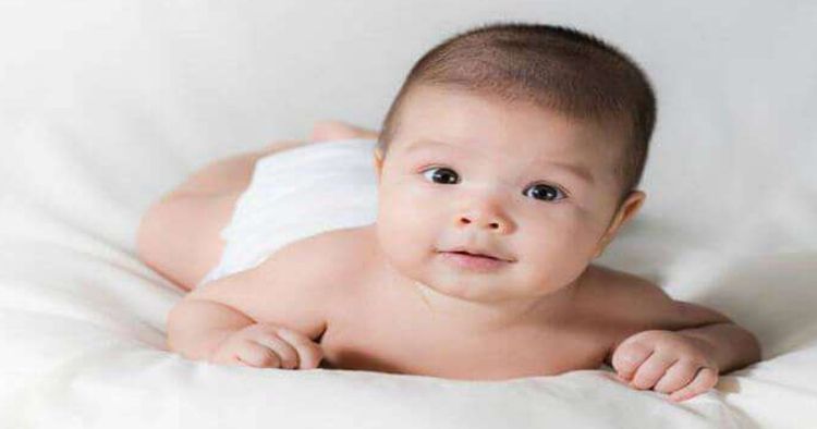 नवजात शिशु के शरीर पर दाने निकलने के कारण और बचाव के तरीके